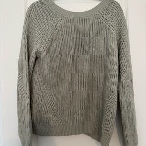 Vero Moda Women's Light Gray Crew Neck Sweater